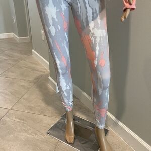 Adidas Training Tights in Grey & Coral Size XS. NWT